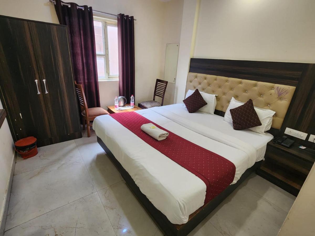 Hotel Ambe Inn By Ambience Delhi Igi Airport New Delhi Eksteriør bilde