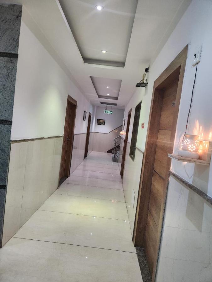 Hotel Ambe Inn By Ambience Delhi Igi Airport New Delhi Eksteriør bilde