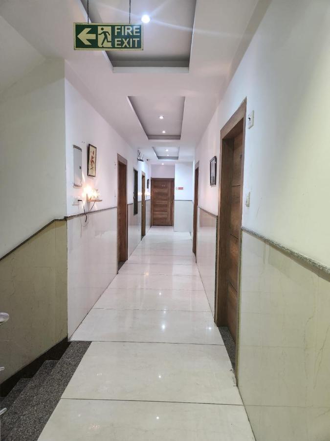 Hotel Ambe Inn By Ambience Delhi Igi Airport New Delhi Eksteriør bilde